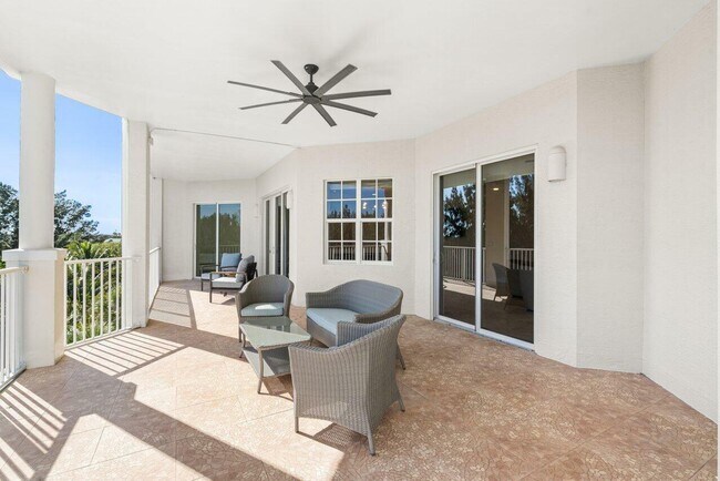 Building Photo - 3000 N Hwy A1A