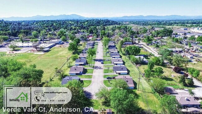 Building Photo - 6153 Verde Vale Ct