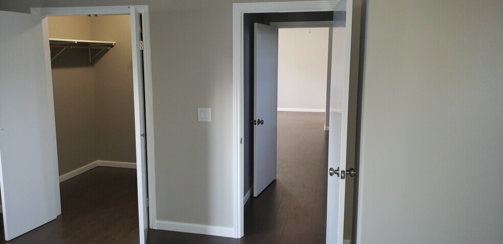 Walk-In Closet 2 - 8131 Lloyd Ave