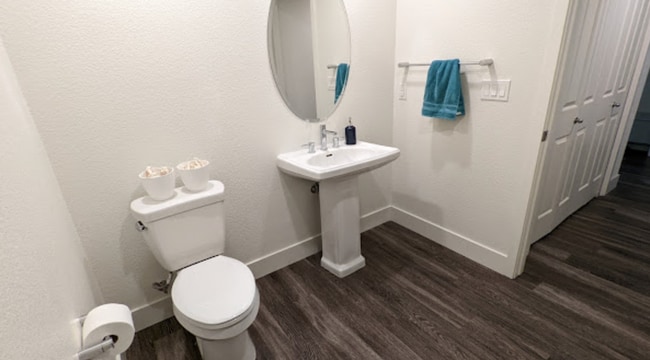Building Photo - 5933 Sunstone Dr