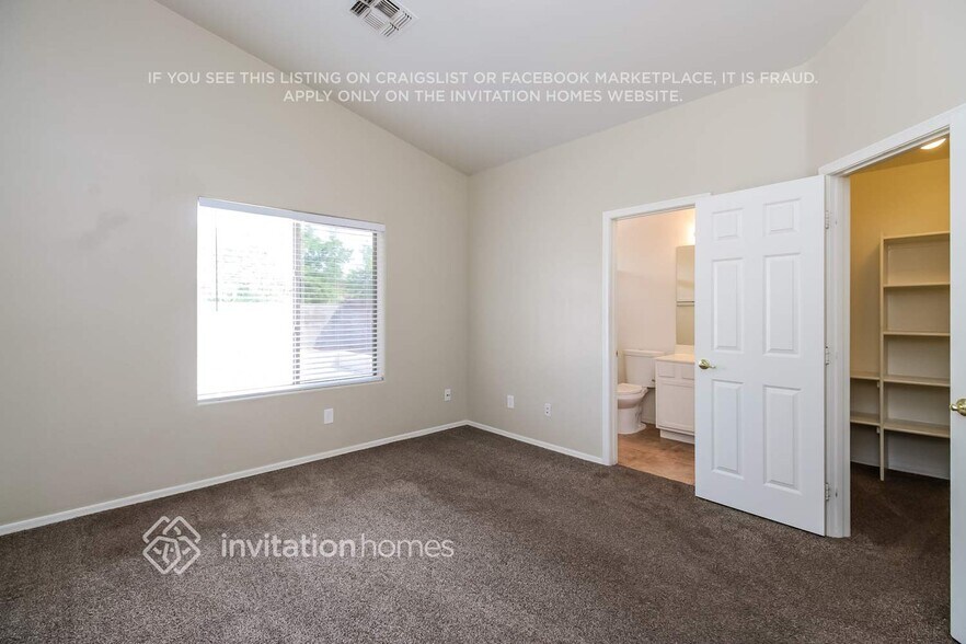 Building Photo - 10546 E Contessa St
