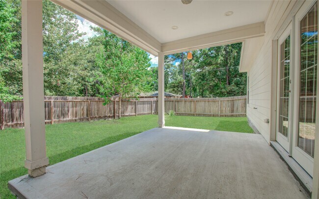 Building Photo - 10572 Twin Oak Dr