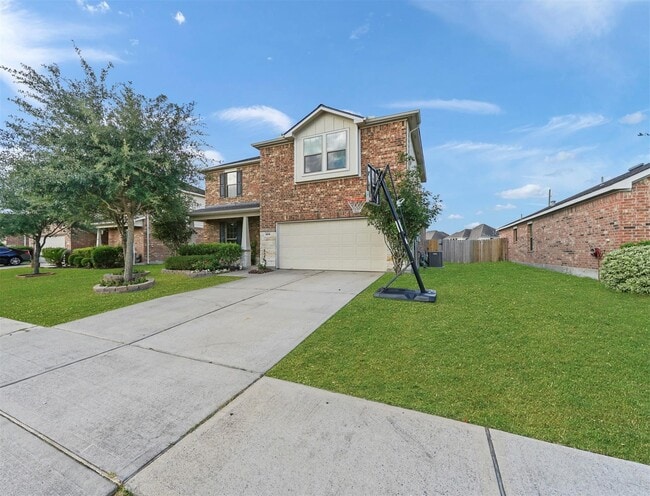 Building Photo - 20015 Flax Flower Dr