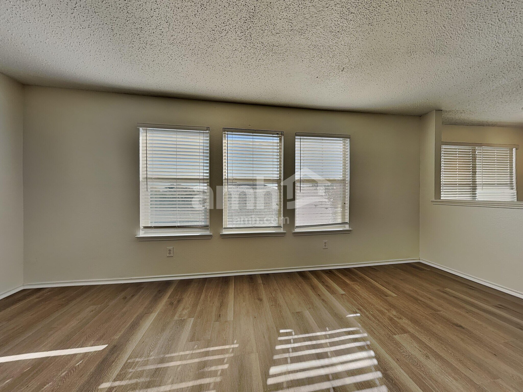 Building Photo - 108 Quail Meadows Ln