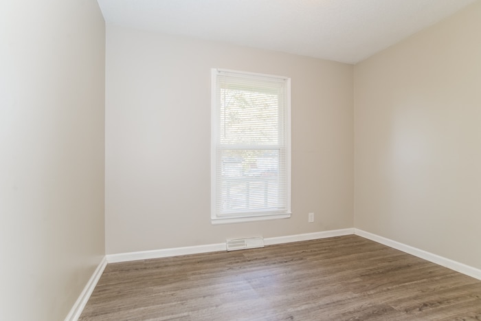 Building Photo - 9727 Marsh Ave