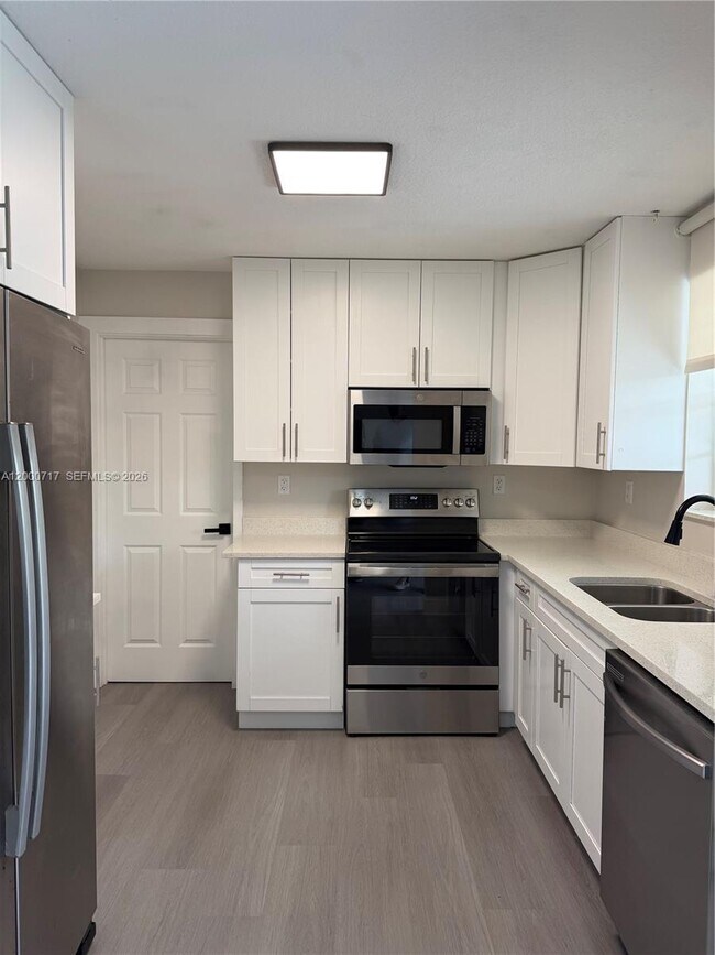 Building Photo - 9760 SW 210th St