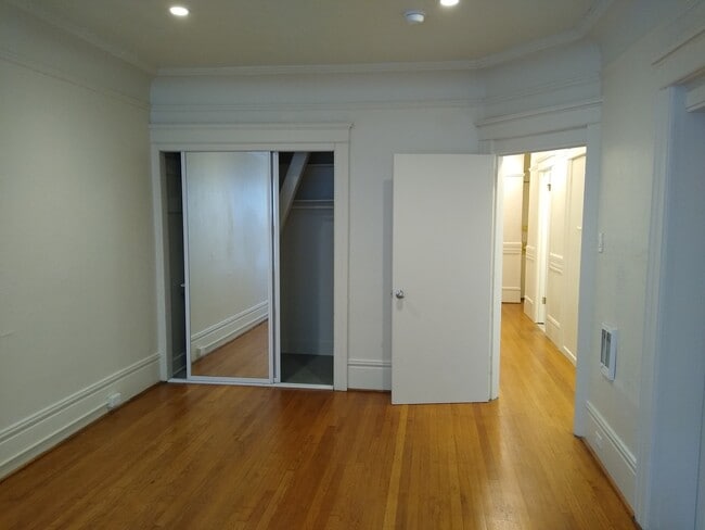 bedroom 2 - 947 Geary St