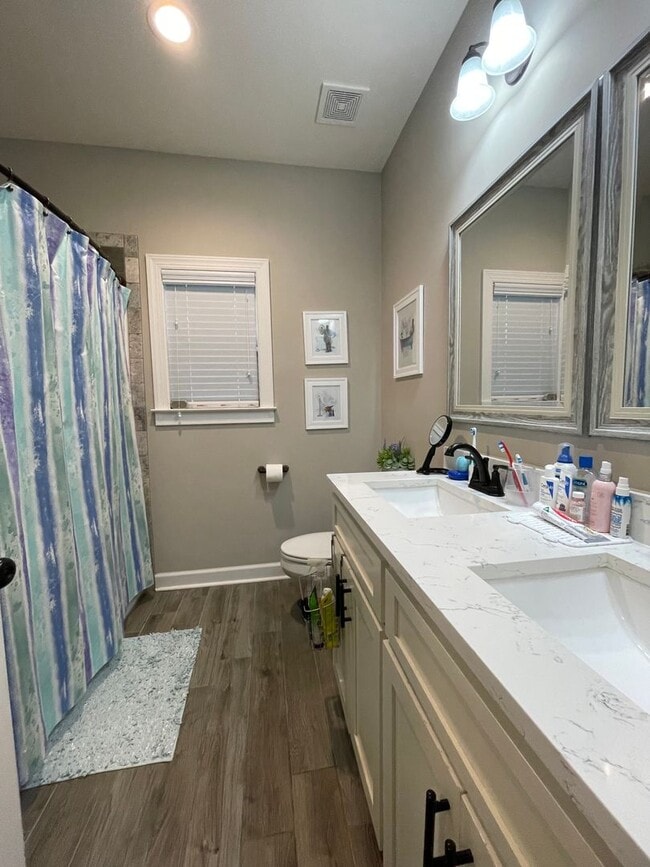 Building Photo - Parrish Place Subdivision!   4 BEDROOMS!!!!