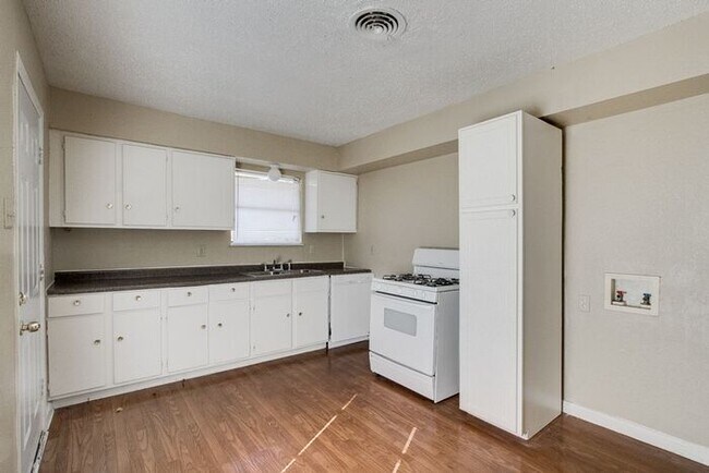 Building Photo - No Application Fees*