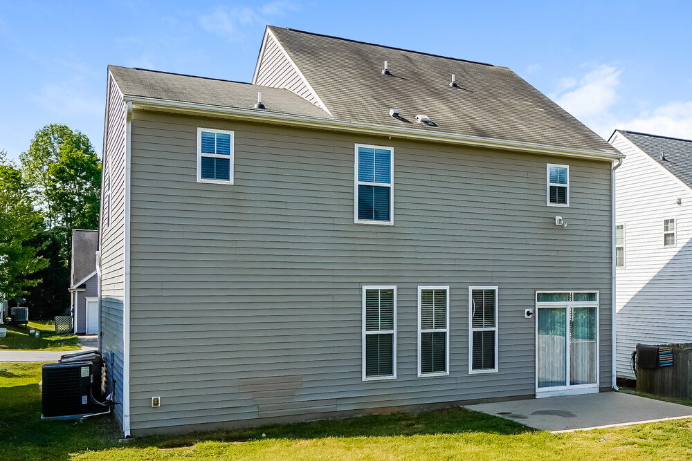 Building Photo - 229 Haywood Ln
