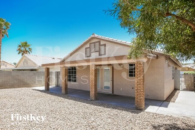 Building Photo - 7320 Backstretch Dr