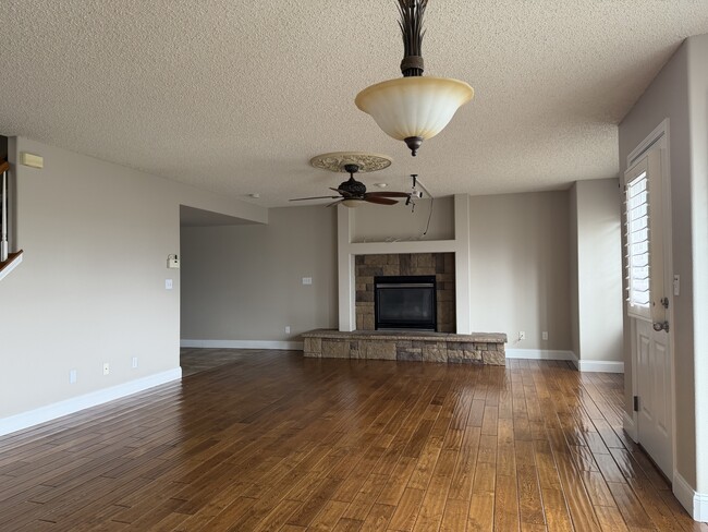 Building Photo - 4989 Cherry Springs Dr