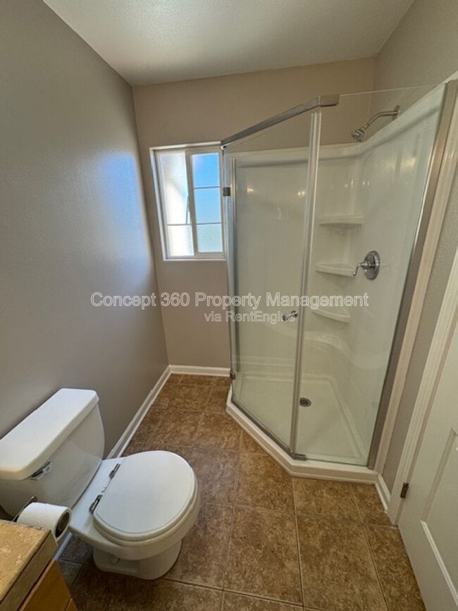 Building Photo - 3536 Linden Ave