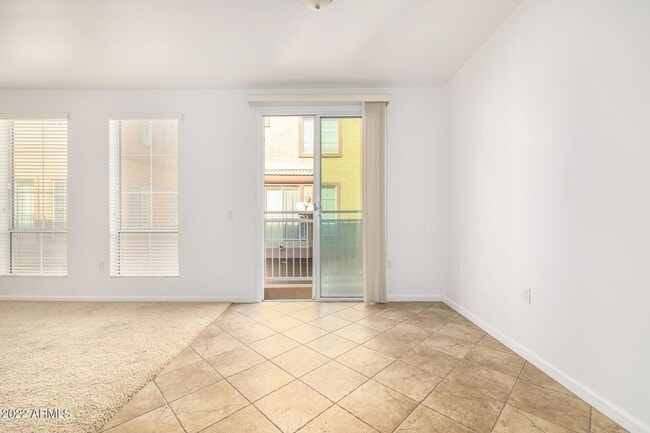 Building Photo - 1920 E Bell Rd