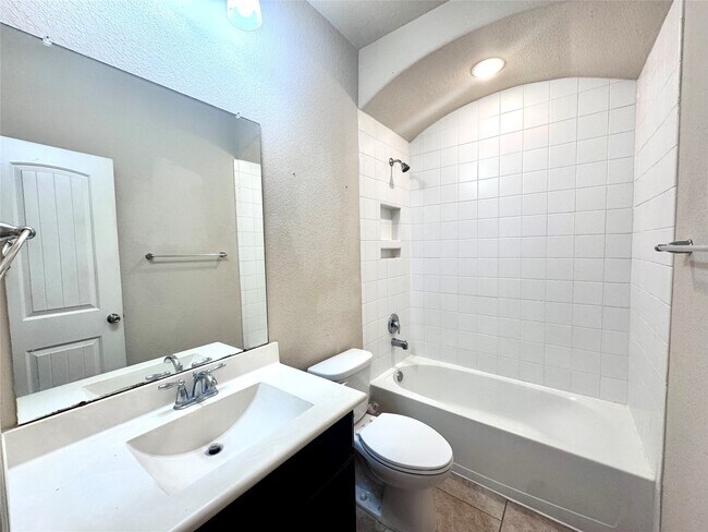 Building Photo - 22227 Ebbets Field Dr