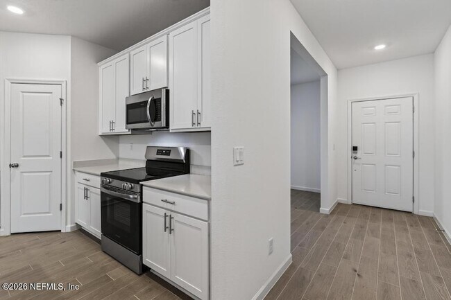 Building Photo - 2636 Field Daisy Ln