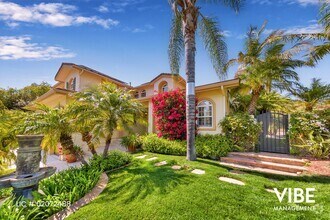 Building Photo - Gated Community-Lynn Oaks Estates Pool Hom...