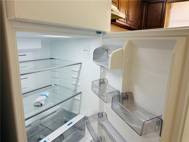 Building Photo - 1701 S West End St