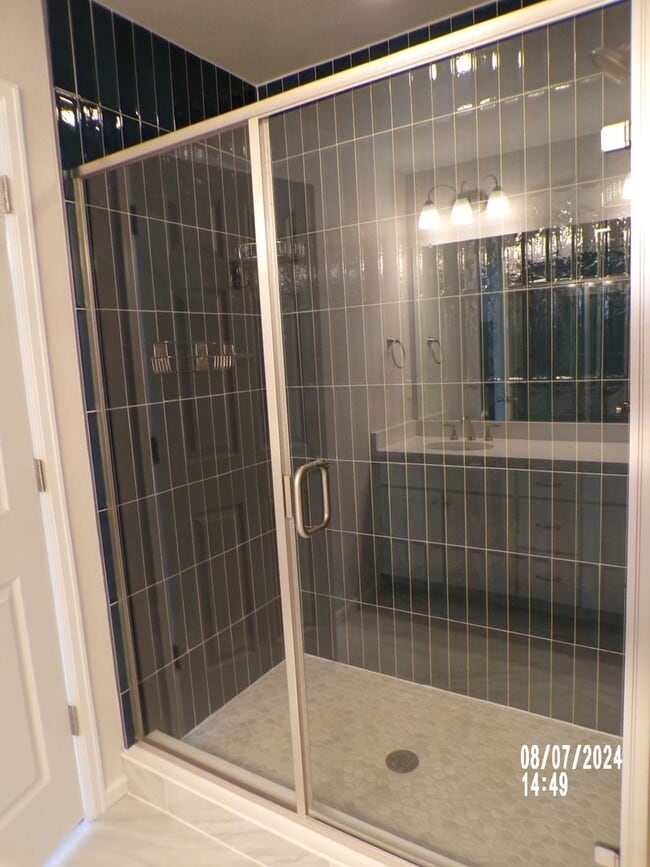 Building Photo - Stunning Home in Castle Rock 4Bedrooms 3.5 Bathrooms!