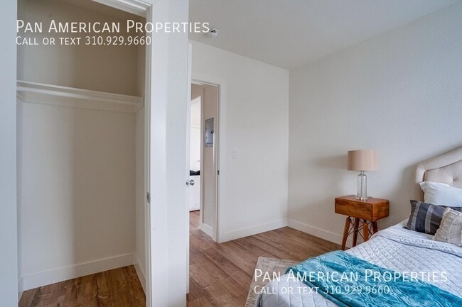 Building Photo - 6625 1/4 Crenshaw Blvd.-