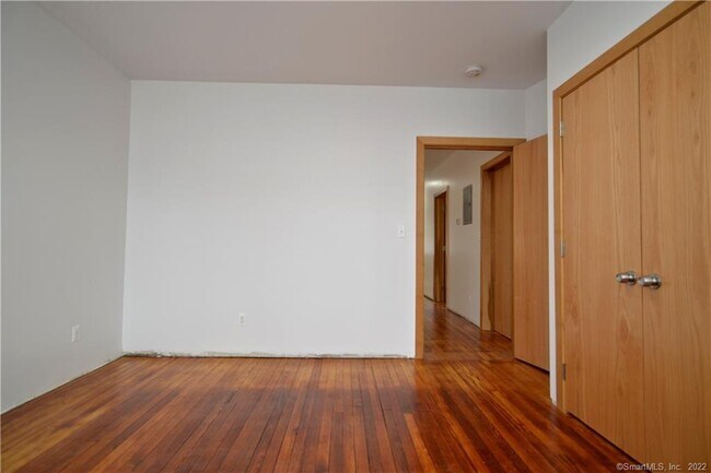 Building Photo - 361 Gregory St