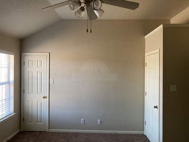 Building Photo - 4700 Pennington Ave