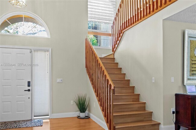 Building Photo - 6885 NW 75th Pl