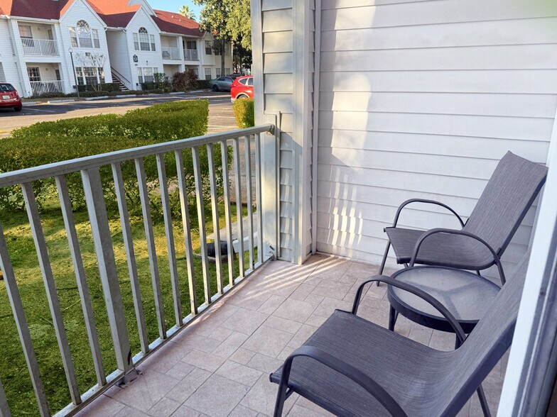 Building Photo - 11582 Westwood Blvd