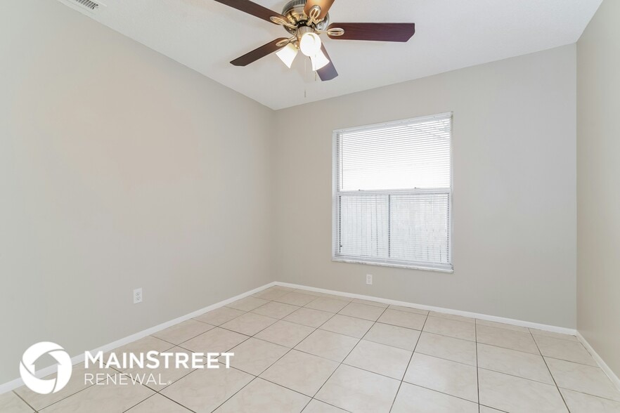 Building Photo - 7765 Hyacinth Dr