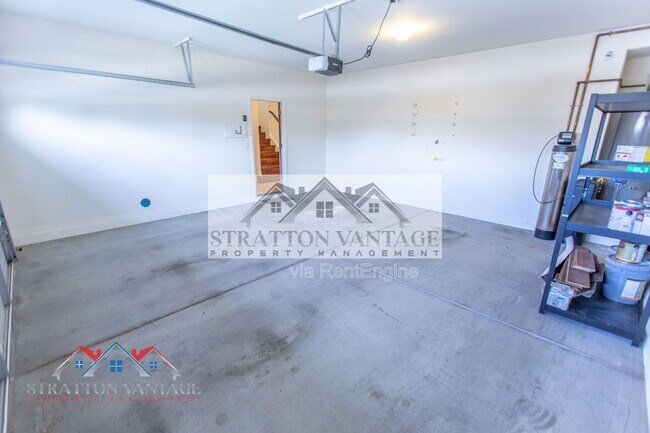 Building Photo - 21139 E Cherrywood Dr