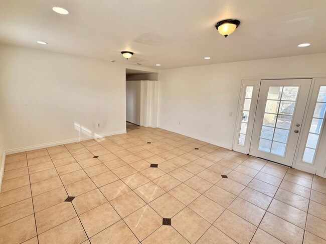 Building Photo - COMING SOON! Spacious 4 Bedroom, 3 Bathroom Home with Driveway