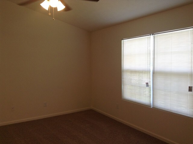 Building Photo - 1229 Tuscany Dr