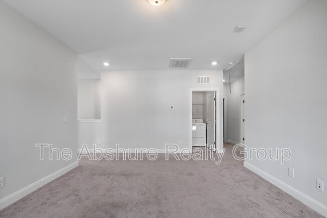 Building Photo - 109 Barnwell Loop