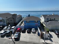 Building Photo - 6555 Del Playa Dr
