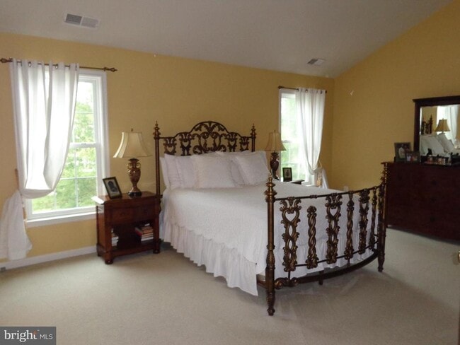 Building Photo - 15839 Fourmile Creek Ct