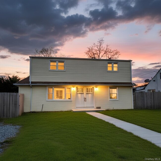 Building Photo - 1093 Ditmas Ave