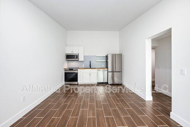 Building Photo - 4011 36th Ct