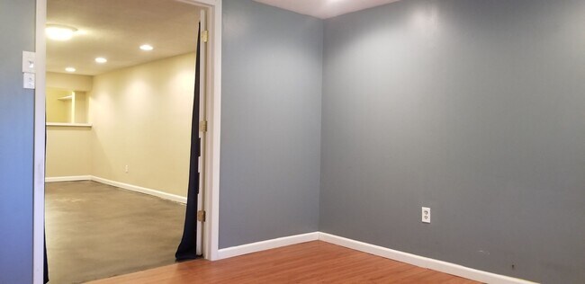 Building Photo - Now Leasing for May 2026!