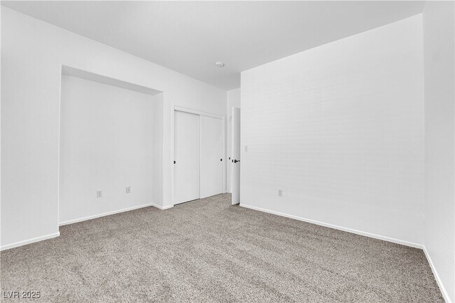 Building Photo - 2323 Barbers Point Pl