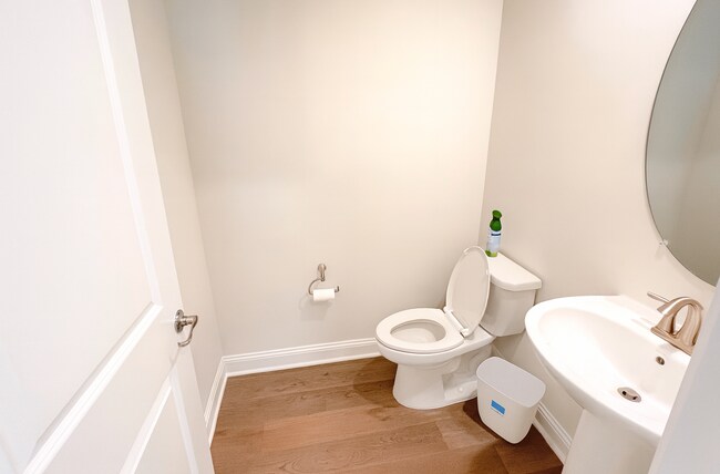 Building Photo - 23788 Myrtle Glen Way