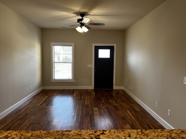 Building Photo - 2BD 2BA Duplex Unit Cooper Square