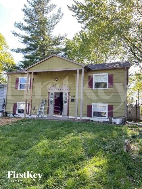 Building Photo - 3526 N Faculty Dr