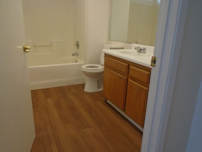 Building Photo - 2030 Wheelan Ct