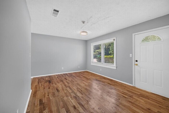 Building Photo - 4905 Annistown Rd