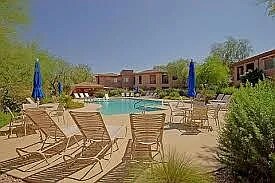Common pool/spa/bbq - 16801 N 94th St