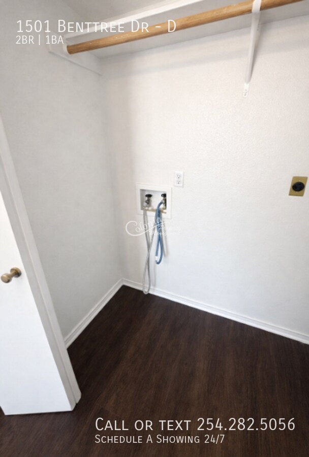 Building Photo - 1501 Benttree Dr