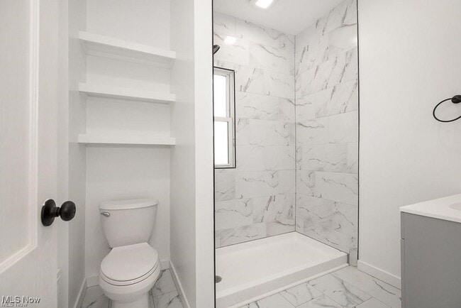 Building Photo - 3436 W 91st St