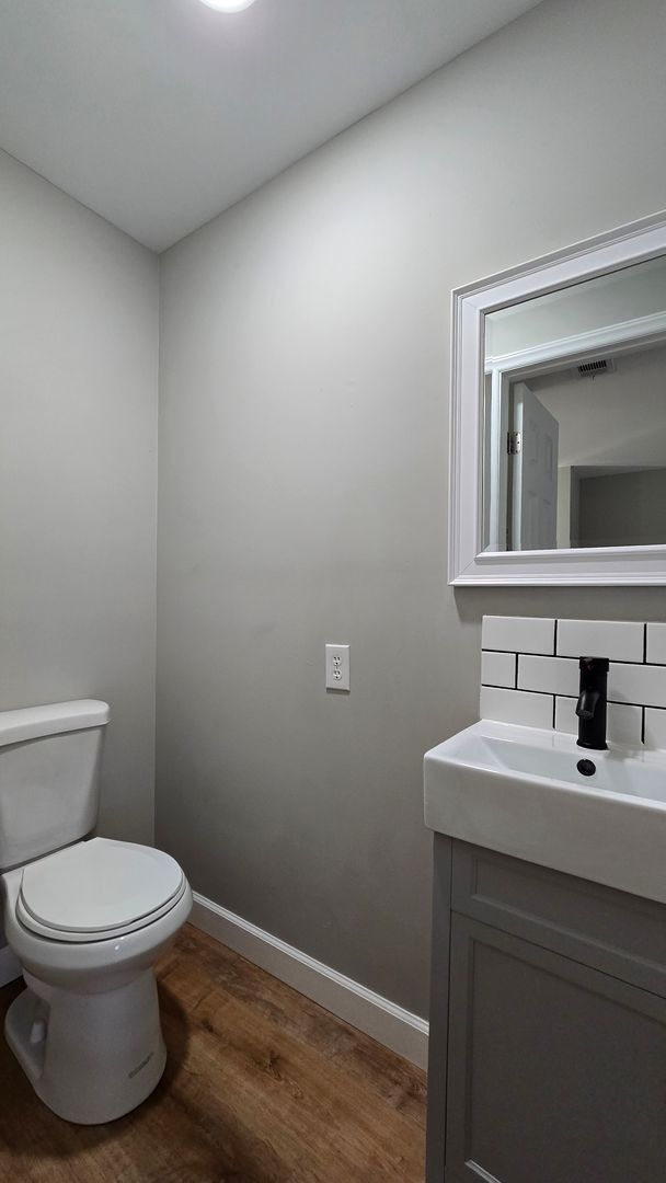 Building Photo - 2 bedroom/1.5 bath Townhouse  Kingsport, TN