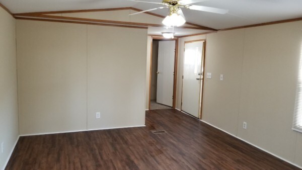 Building Photo - 6100 Briarwood Dr