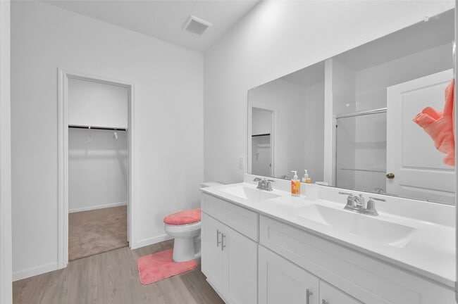 Building Photo - 10917 Fly Catcher Dr